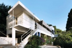 villa-eileen-gray-manuel-bougot.jpg